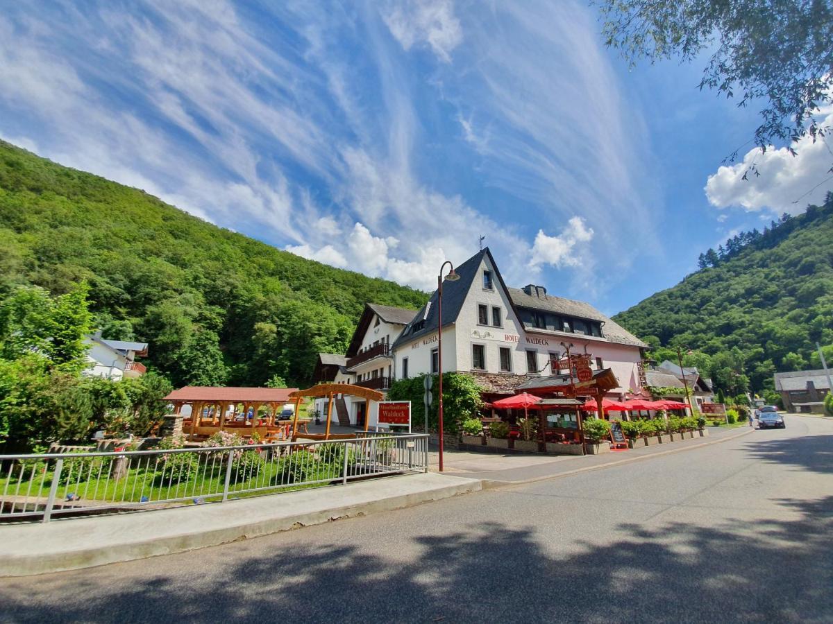 Moselhotel Waldeck Бурген Екстериор снимка